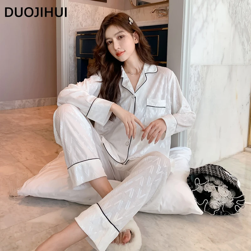 DUOJIHUI-Pijama informal de Color liso para mujer, ropa holgada con estampado de chica, Conjunto de pijama sencillo a la moda para pareja, novedad de otoño