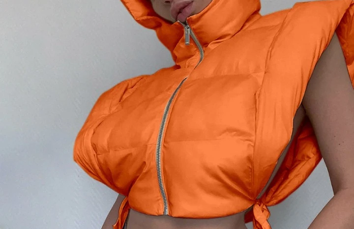 Women's Autumn New Good Quality Hooded Side Leak Sleeveless Strap Short Versatile Fashion Bread Suit Women