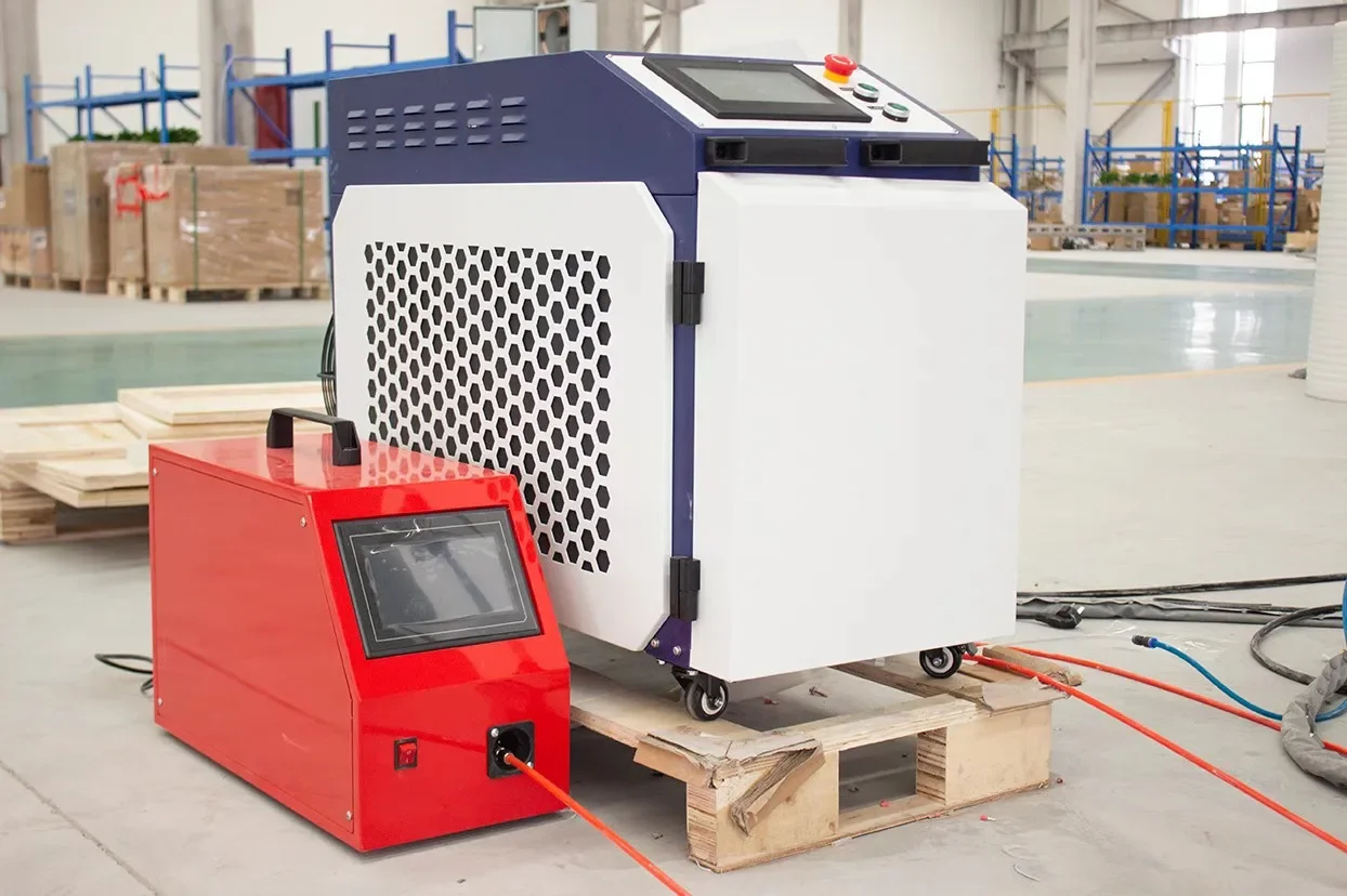 3000W MAX Portable Fiber Laser Welding Machine 4IN1 Cleaning and Cutting Machine with Auto Wire Feeder Metal