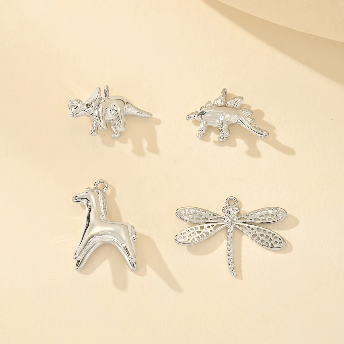 Thumbnail 3 - #20 Trending Gold Bracelets Right Now