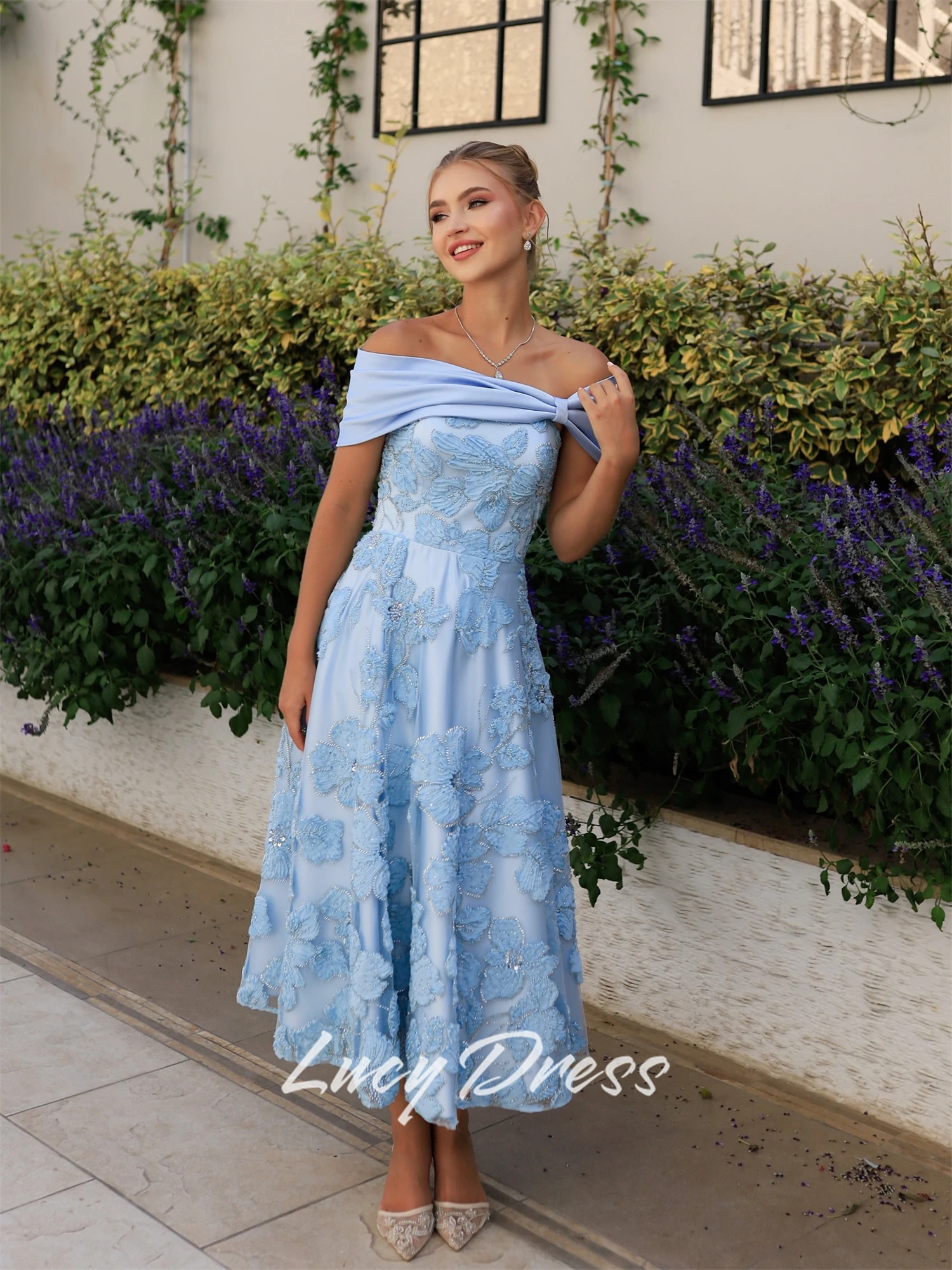 فستان سهرة نسائي أزرق من لوسي زهور ثلاثية الأبعاد فساتين حفلات أنيقة 2025 فساتين لحضور الحفلات الموسيقية للمناسبات الخاصة حسب الطلب