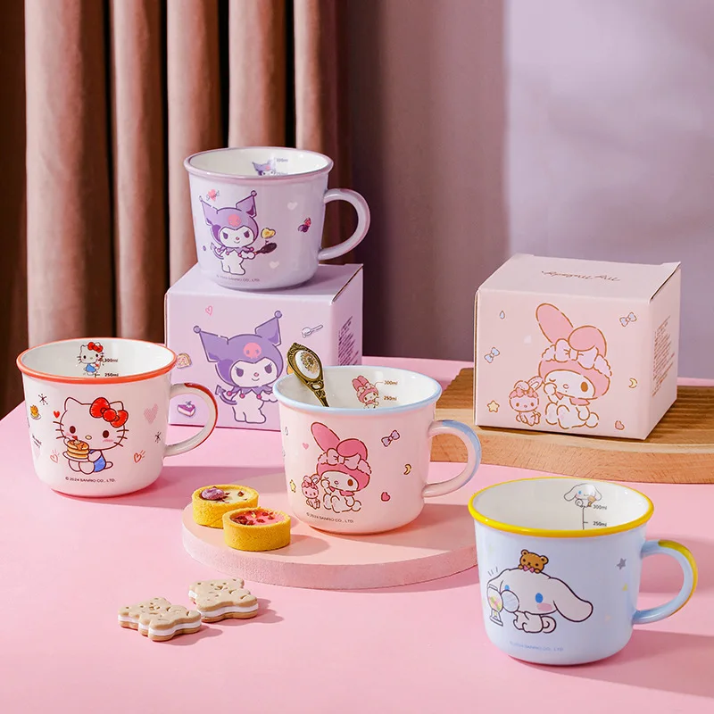 

Cute Hello Kitty Kuromi Mug ceramic cup Breakfast milk measuring cup Cute cartoon graduated cup.Exquisite little gift