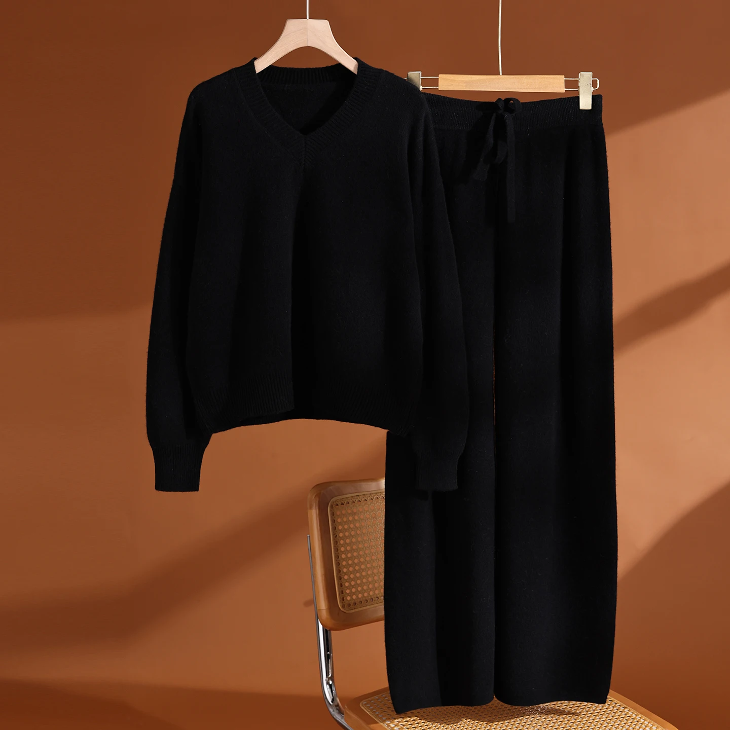 Women 100% Merino Wool V-neck Pullover Sweater Matching Outfit Long Sleeve Sweater And Wide Leg Drawstring Pants 2 Piece Tops