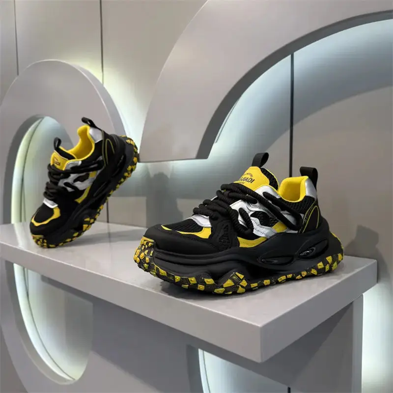 

Новая трендовая осенняя обувь на толстой подошве 2023 года для мужчин, модная спортивная обувь, мужские повседневные кроссовки, уличная удобная мужская обувь на шнуровке