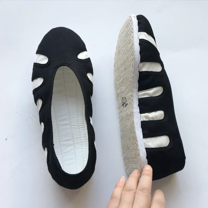 Taoist Shoes Handmade Thousand Layer Bottom Cloud Calzado Taoism Supplies Wu Tang Tai Chi Shoes Breathable Kung Fu Schoenen