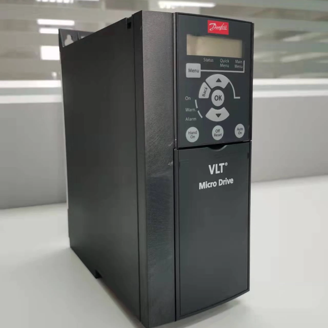 High Quality Danfoss VFD Inverters & Converters danfoss Inverter FC-051P7K5T4E20HXBXCXXXSXXX