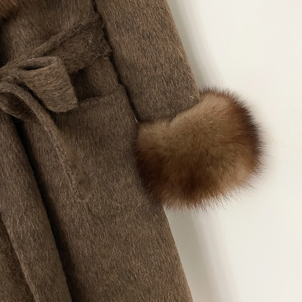 OFTBUY Neue Warme Dicke Winterkleidung Damen Kapuzenmantel aus 100% Wolle mit Echtem Pelzbesatz an Ärmeln und Manschetten Luxuriöse Lange Wolljacke für Frauen – Detail 6