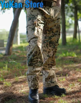 Outdoor  Spotted Tactical Workwear with Multiple Bags and Straight Barrel Long Pants