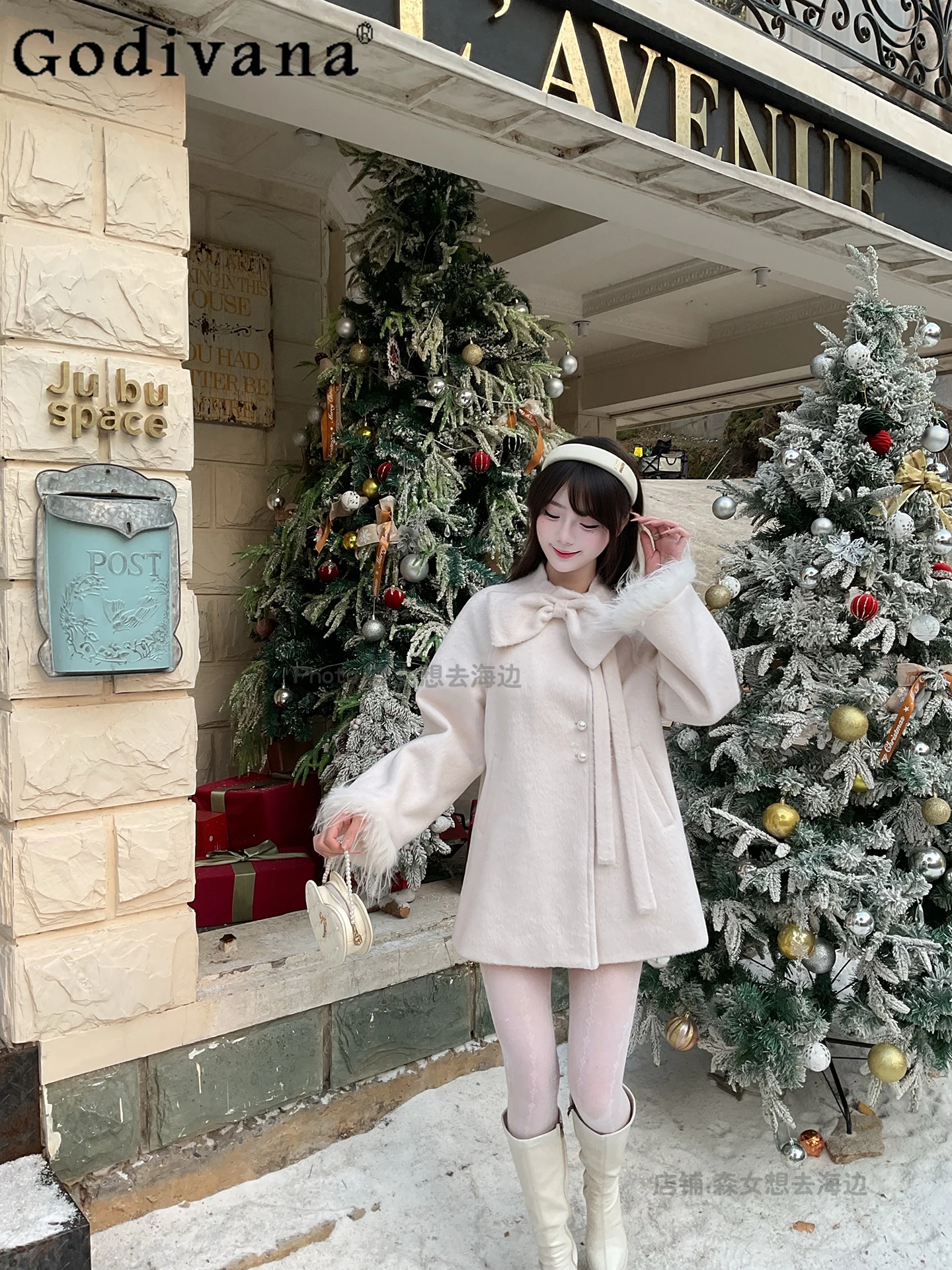 

Japanese Original Lolita Sweet Lady Pink Woolen Short Coat with Bowknot Thickened Warm Princess Style Coat
