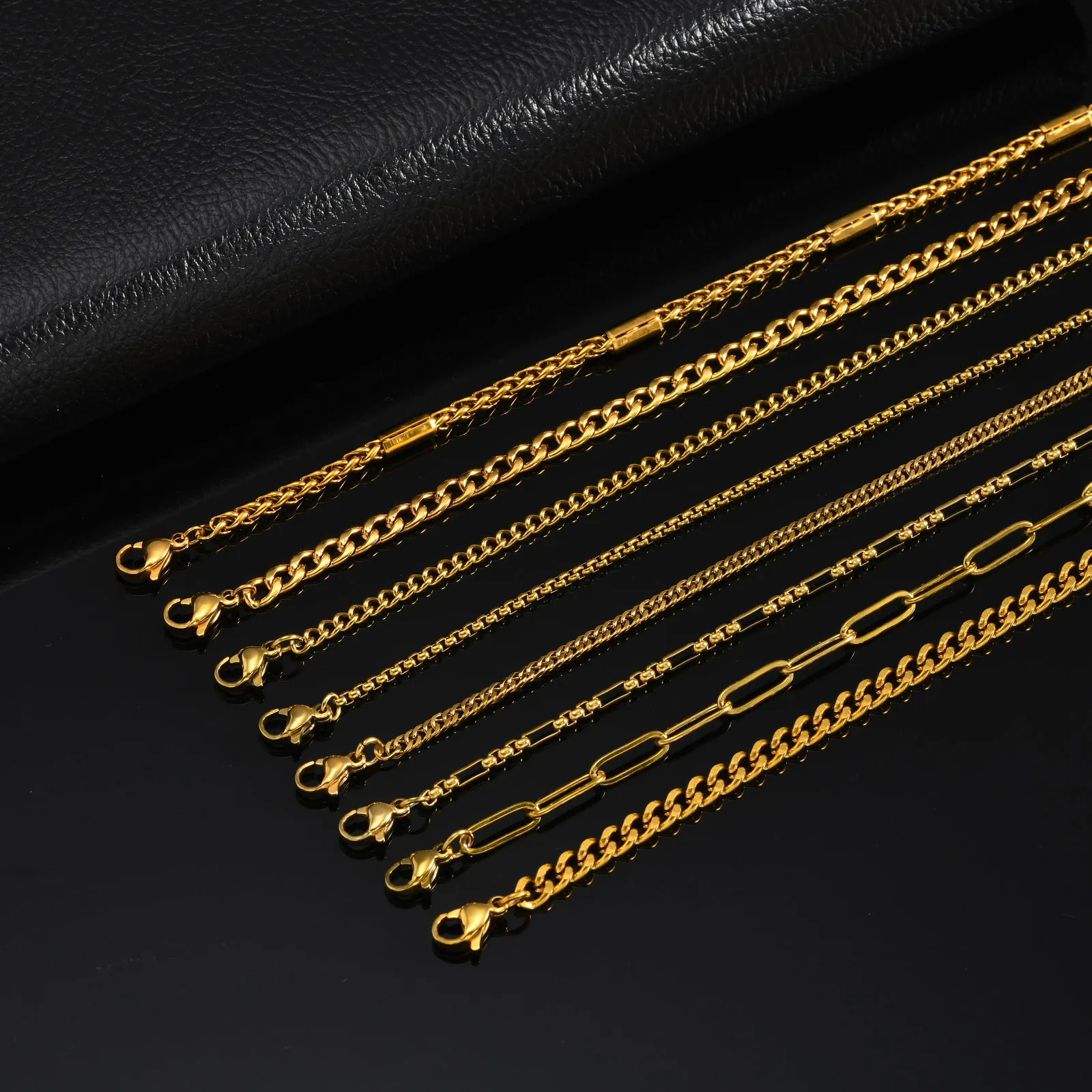 Vnox Edelstahl Fußkettchen in Goldfarbe für Männer, Verstellbare Gliederkette, Wasserdichter Strand-Fußschmuck, Urlaubsgeschenk – Detail 10