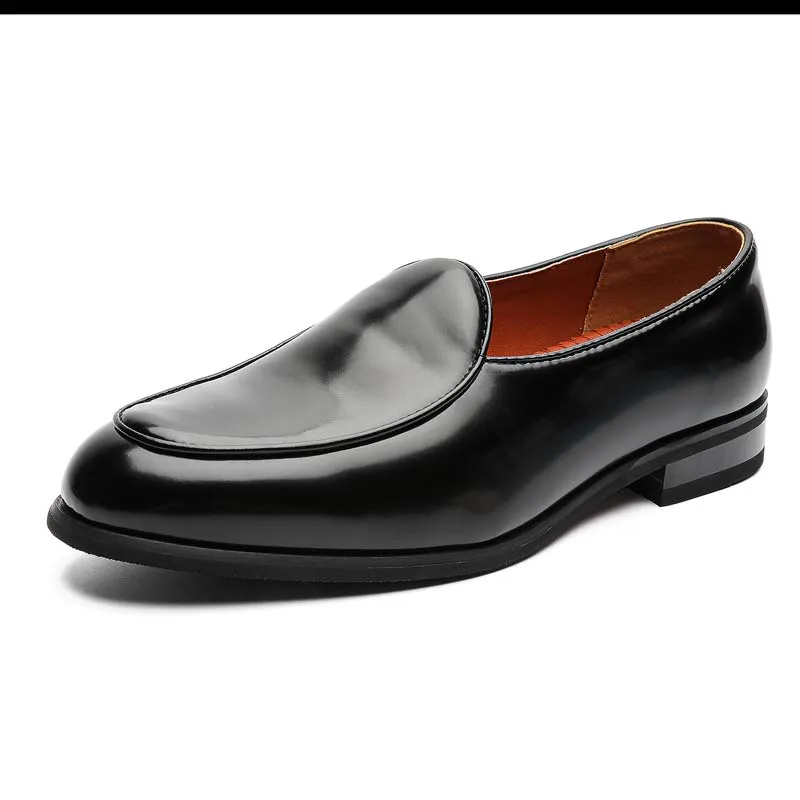 

Men Loafers Retro Couple Style for Business Dress Simple Lightweight Luxury Breathable Casual Daily Commuting Shoes