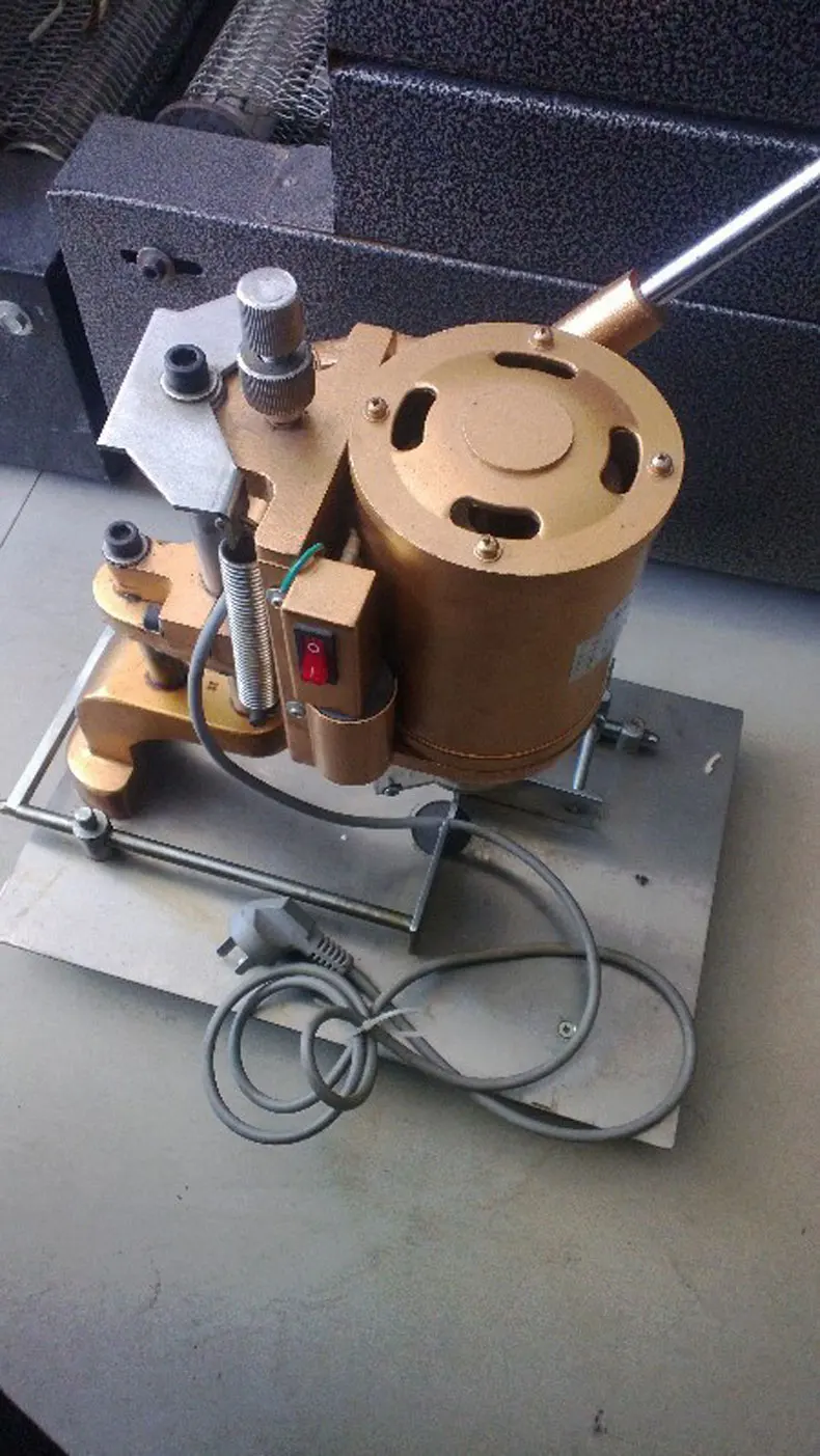 2.5-10mm Electric Punching Machine Hand Pressure Tag Punching Machine Cloth Round Hole Puncher 2025 NEW