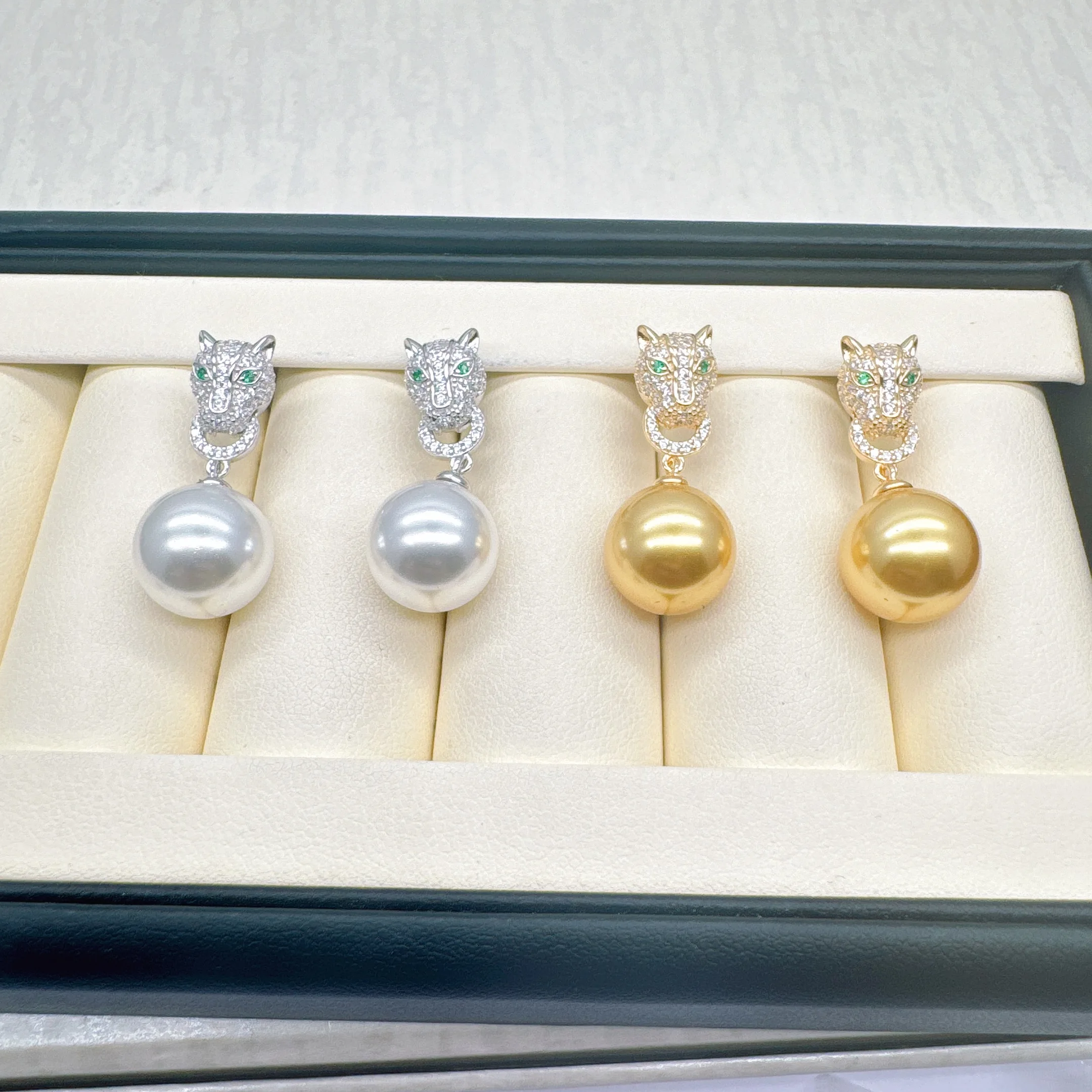 

New Nanhai Pearl Earrings AAAA9-10mm 10-11mm Round White+Gold Pearl Earrings 925s