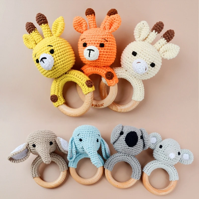 Handmade Crochet Cartoon Animal Baby Rattle Toys Safe Beech Wood Newborn Handhold Teething Ring Baby Gum Pain Relief Teether