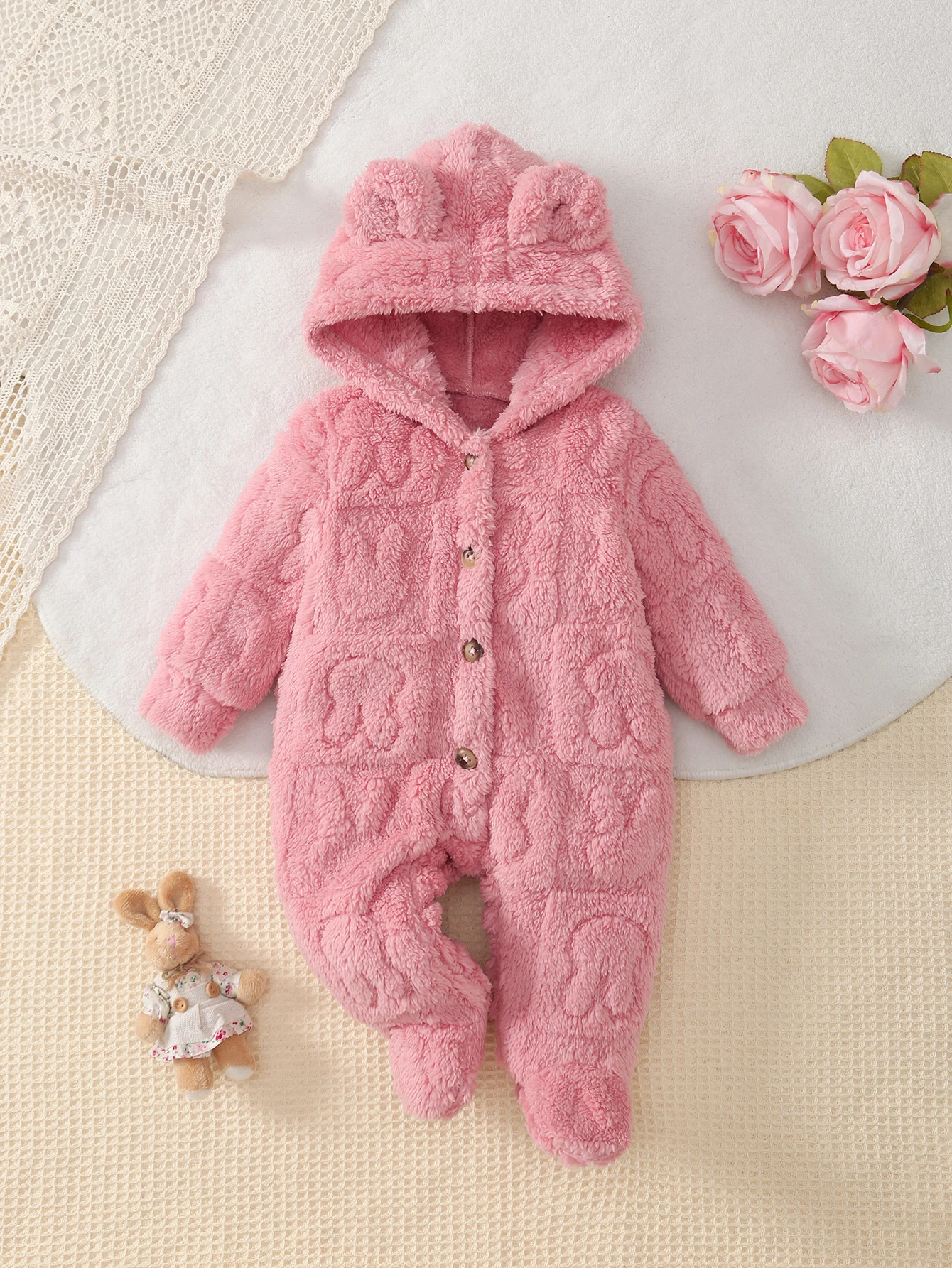 

Newborn jumpsuit double-sided jacquard rabbit long sleeved hooded bag foot jumpsuit velvet style autumn and winter season