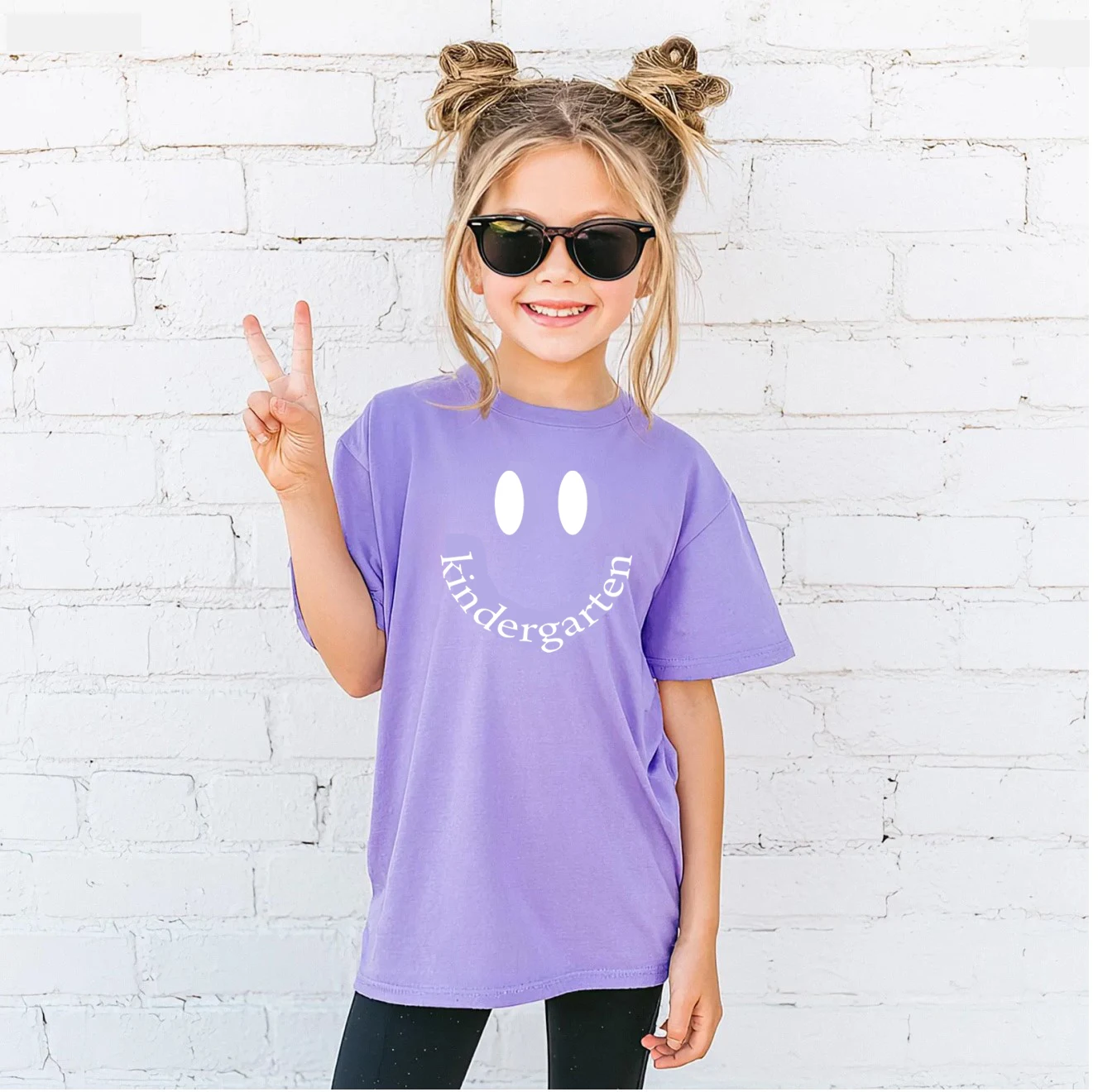 Girls Kindergarten Back to School T‑Shirt Comfort Colors Style Kids Kinder Garten Tee First Day of School Youth Short Sleeve Top