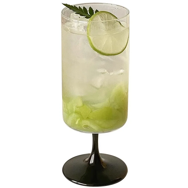 High-value black goblet, heat-insulating glass, beverage, juice tea, soda, sparkling water, cocktail cup