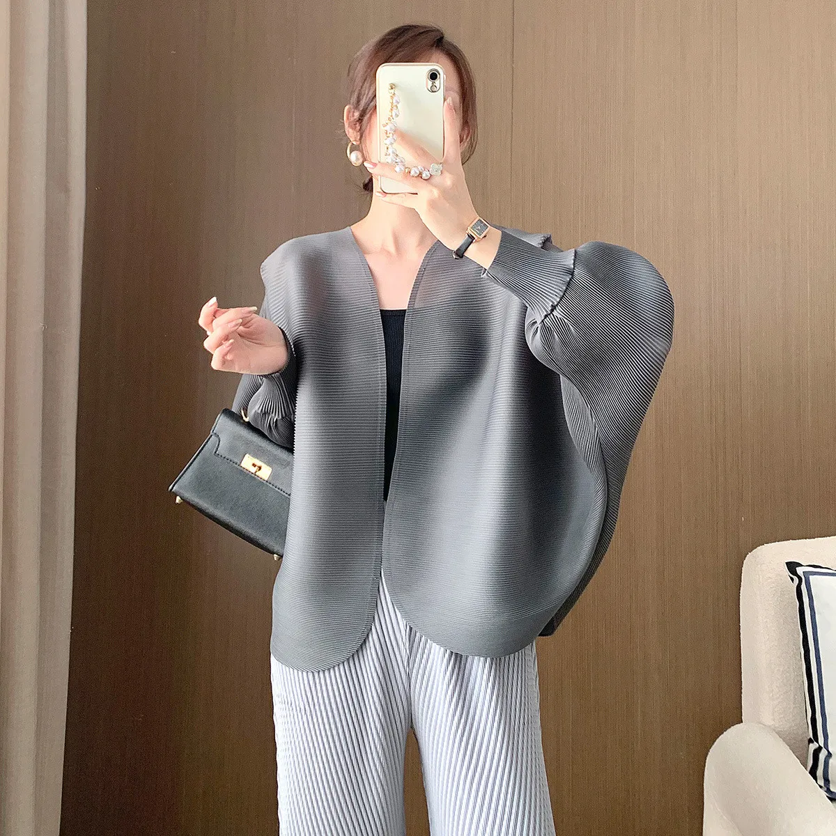 Miyake Short Jacket Loose Large Size Women's Spring Autumn New Bat Shirt Casual Pleated Versatile Cardigan Coat