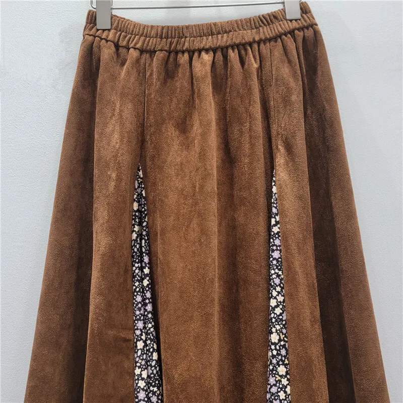 WTHT جديد عصري المرأة زهرة طباعة المرقعة الجلد المدبوغ التنانير الطويلة 2025 الخريف موضة مرونة الخصر ألف خط تنورة الإناث 1LS2673