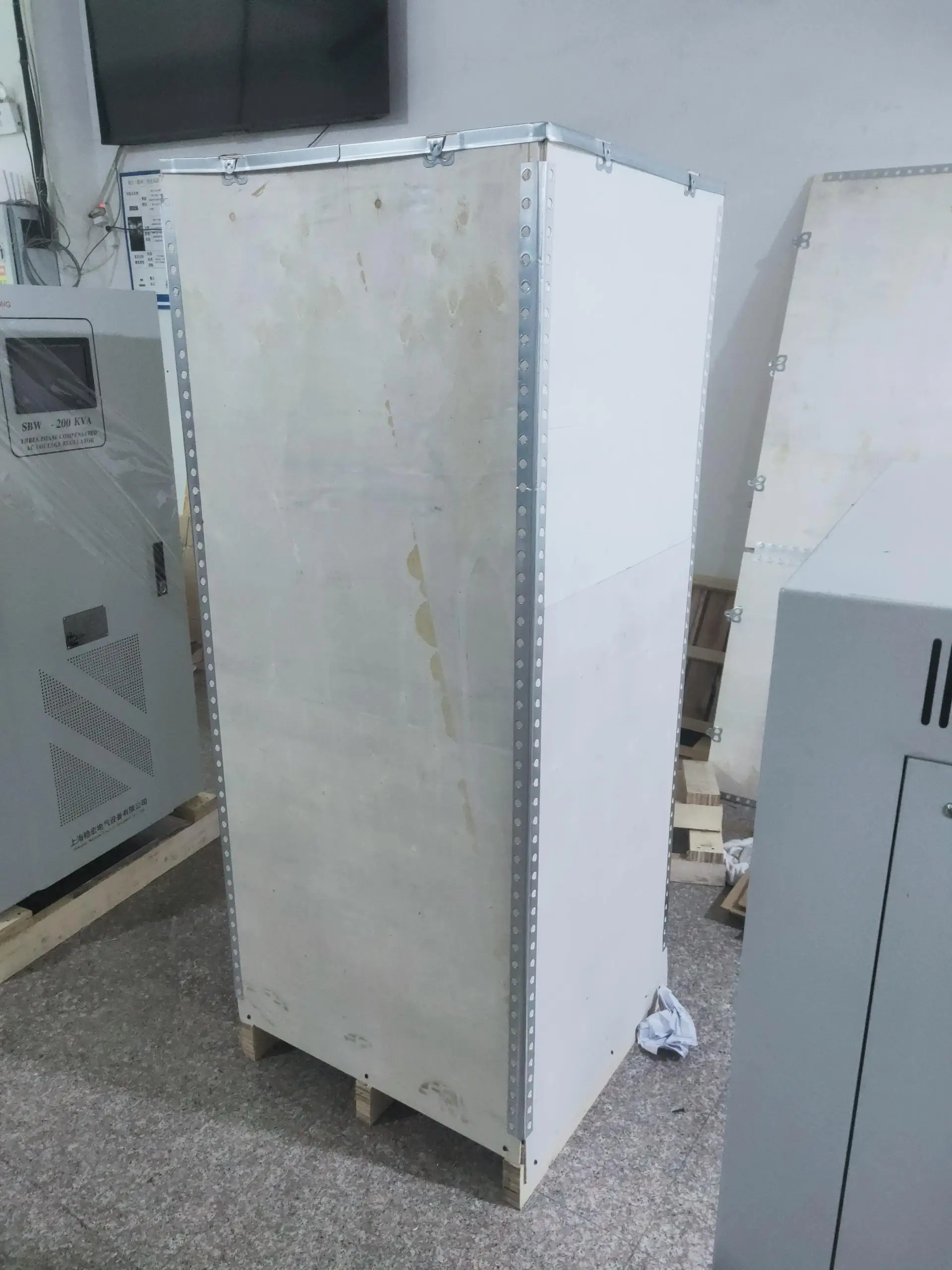 Split Phase L1-L2 =240v L1-N = 120v L2-N=120V 10kVA 20kVA 30kva Single Phase Voltage Regulator