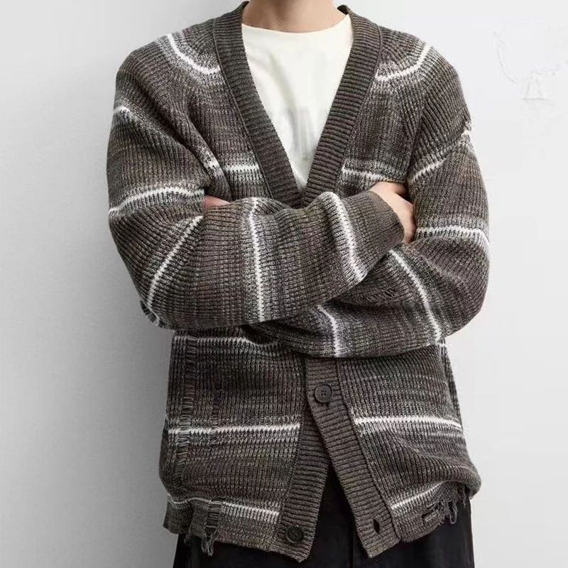

Spring New Men's Loose Fit Stripe Knit Cardigan Simple Effect Long Sve V-Ne Youthful Trendy Z Knitted Sweater