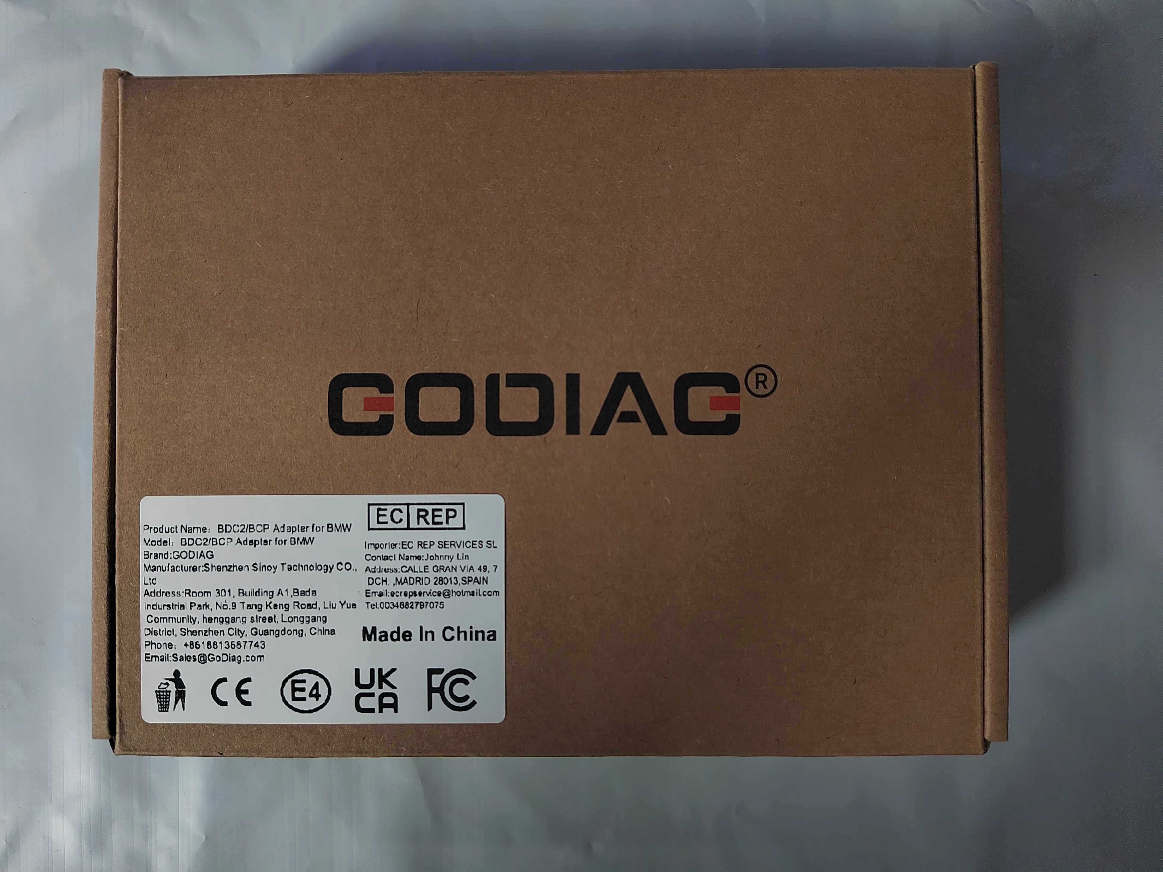 2PCS GODIAG GT106 PLUS Adattatore da 24V a 12V per Camion Pesanti, Nuova Funzione Aggiunta per Pulizia e Test degli Iniettori di Carburante e Test dei Relè per Auto e Camion