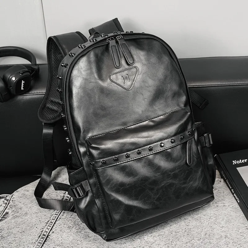 Fashion Rivets Backpacks Men Backpacks High Capacity Travel Backpacks Male Luxury PU Leather Students School Bag Laptop Backpack