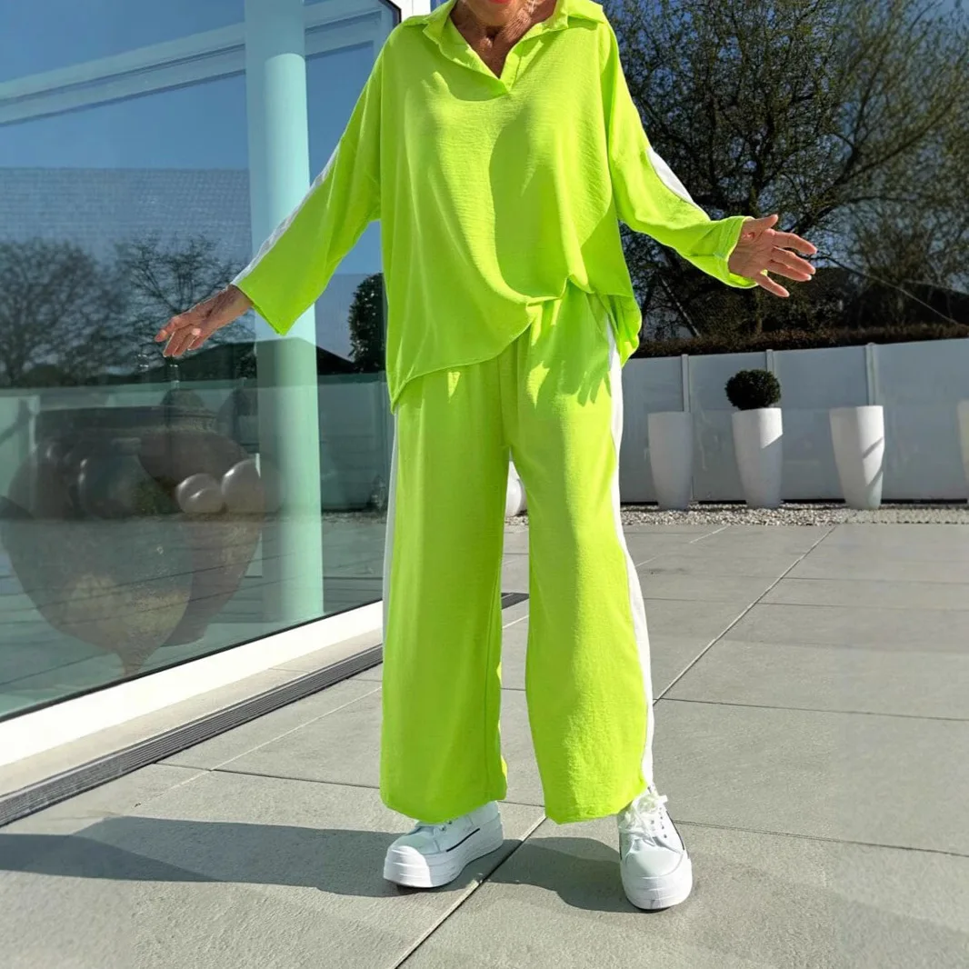 

2025 New Sports Suit For Women Contrasting Striped Lapel Long Sleeves Fashionable Casual Loose Wide-leg Pants Two-piece Set