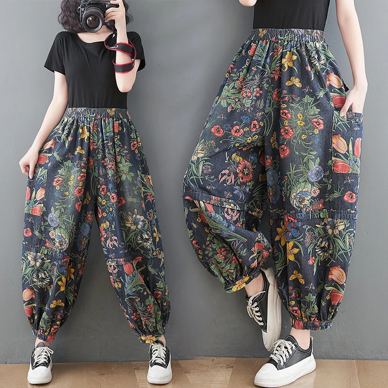 Spring New Arts Style Women Elastic Waist Ankle-length Loose Jeans Side Pocket Vintage Print Cotton Denim Harem Pants 2023