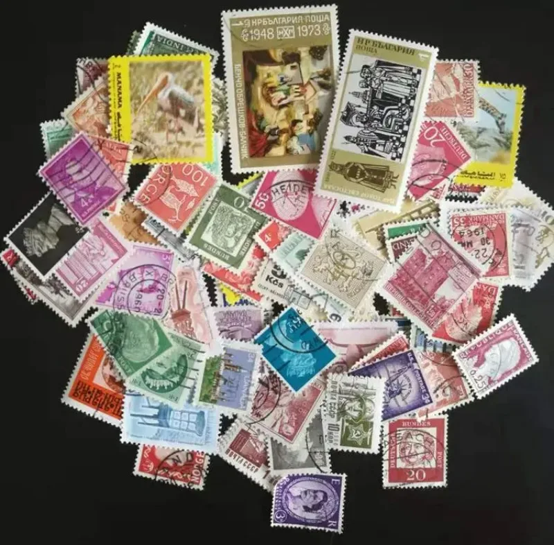 100 PCS/Lot  Different Postage Stamps From World,All Small Size, Used with Post Mark, Good Condition Collection, High Quaility