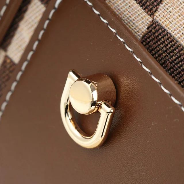 4Pcs Metal Bag Rivet Nail Buckle Studs Button Handbag Belt Hanger Leather Craft Luggage Bag Buckle Tong Snap Hardware Accessorie 3 4Pcs Metal Bag Rivet Nail Buckle Studs Button Handbag Belt Hanger Leather Craft Luggage Bag Buckle Tong Snap Hardware – view 3