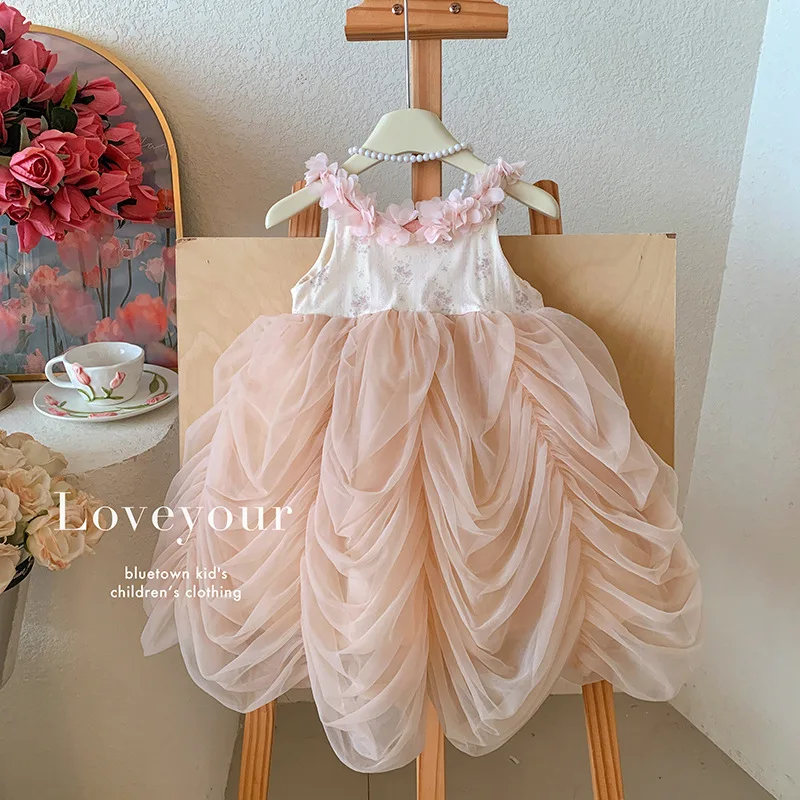 Sweet girls' dress, 2026 summer flower girls' decorative petal collar princess children's exquisite mesh dress