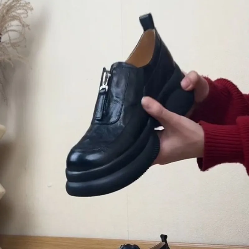 

Thick-soled Muffin and Petite Loafers, Women's Autumn Single Shoes, One Foot on A New Retro-style Round-toed Small Leather Shoe