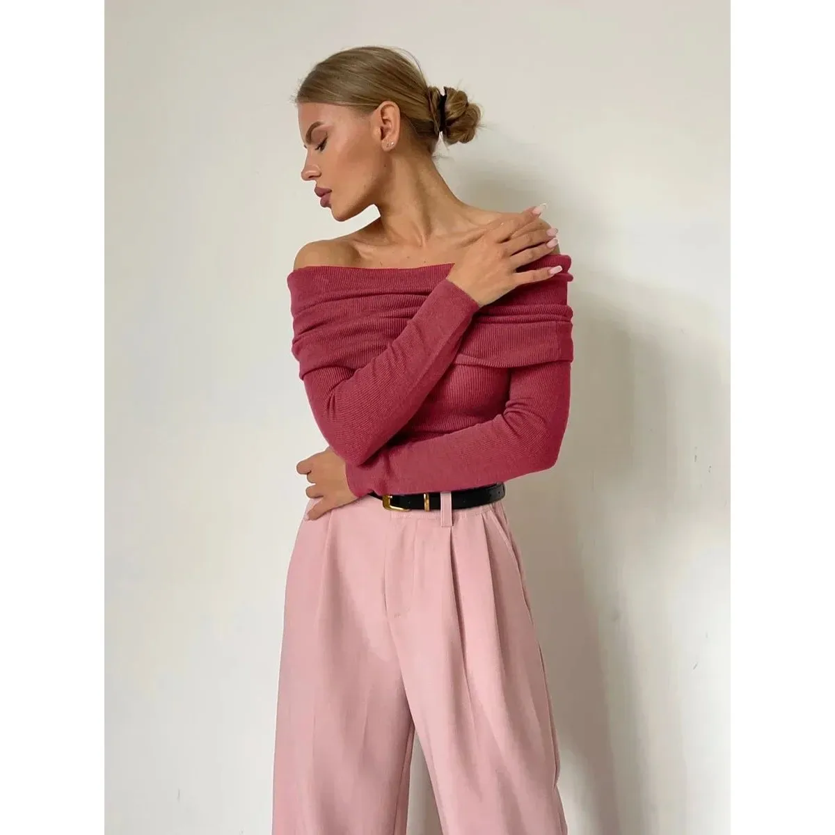 

Wolfeel Women's Slim Fit Long Knitted Wool T-irt Comfortable Linen Fabric Ladies Faion Autumn Season Casual Wear