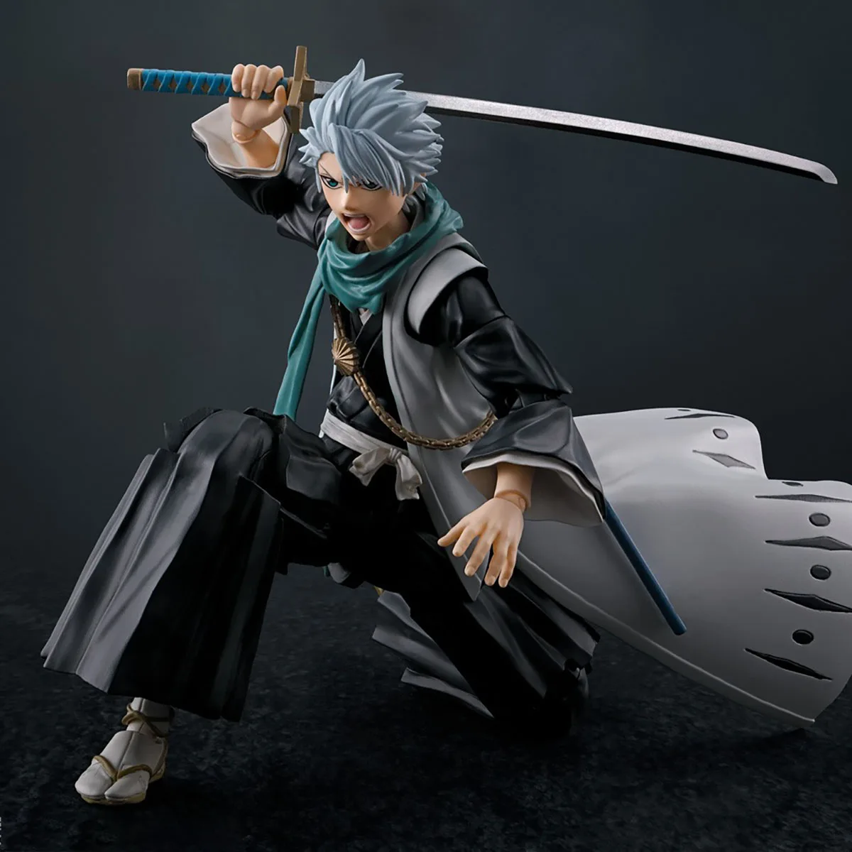 Bandai Spirits S.H.Figuarts Bleach Sennen Kessen-hen Hitsugaya Toushirou Collection Series Anime Figure Action Figure Garage Kit