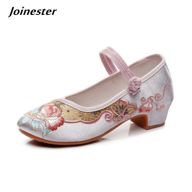 

Women Ankle Strap Embroidered Mid-Heel Dress Shoe Round Toe Retro Mary Jane Spring Shoes Ethnic Style Fabric Pumps