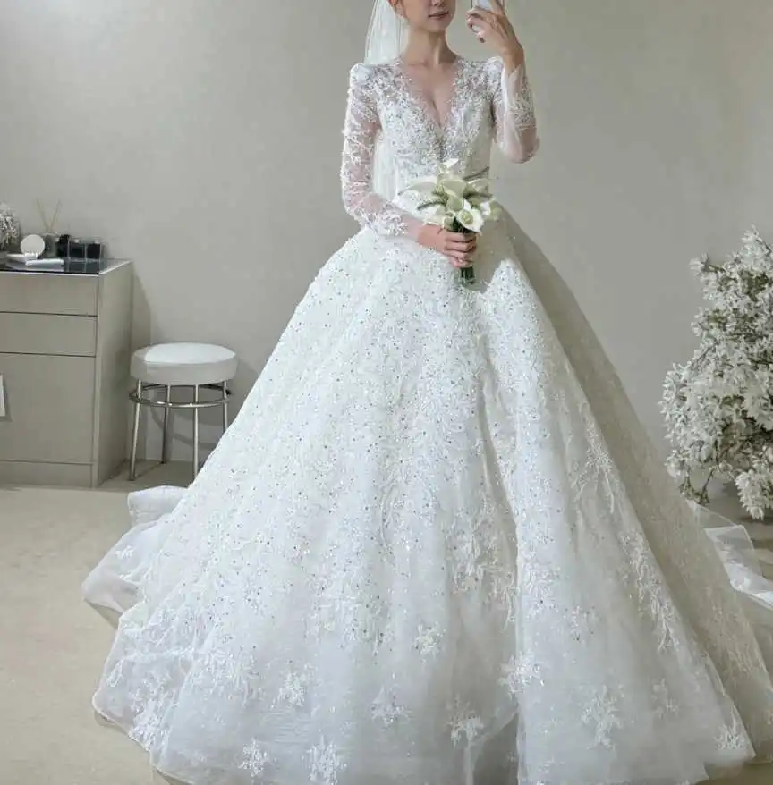 Luxus Ballkleid Brautkleider Applikationen Pailletten Volle Hülse Zipper Brautkleid Kathedrale Zug Vestido De Noiva Angepasst