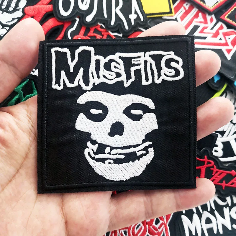 50pcs/lot Rock Band Patches Clothes Music Punk Ironing Badges Appliques Embroidered Stripes For Jacket Jeans DIY Stickers