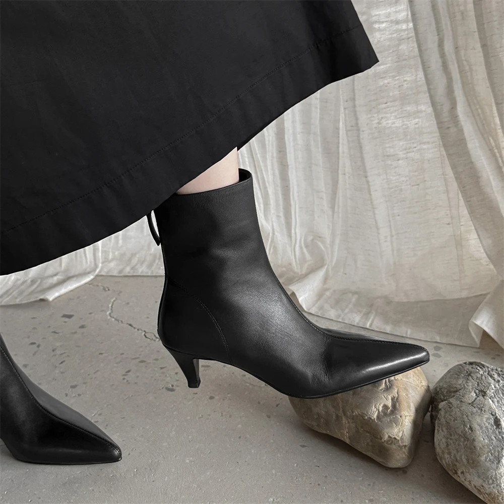 Women's Pointed Toe Ankle Boots - High Heel Zip-Up Pumps