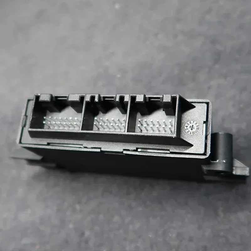 

Suitable for A4 B8 Q5 Car Reversing Radar Computer Control Module 8K0919475AA