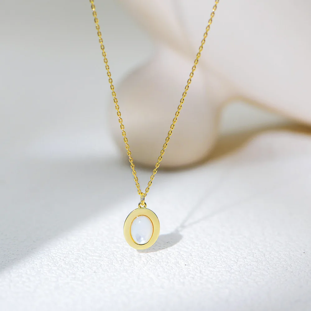 Withered Oval Shaped Natural White Mother Of Pearl Shell Pendant Necklace 925 Sterling Silver For Women