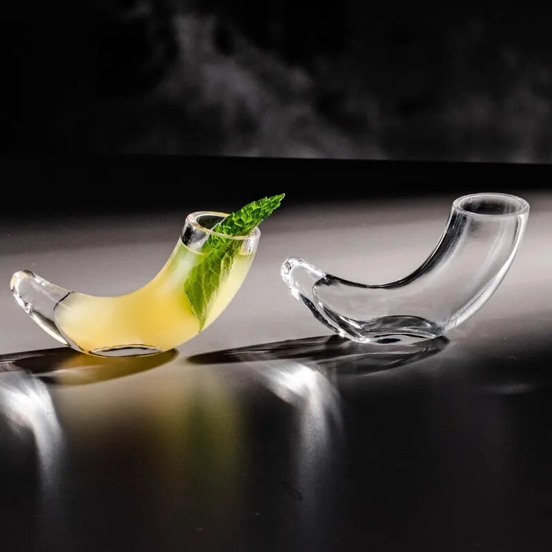 Bar Creative Design Ox Horn Tequila Glass Party Cocktail Cup Liquor Spirits Vodka Pulque Shot Glass Curved Small Wine Glasses