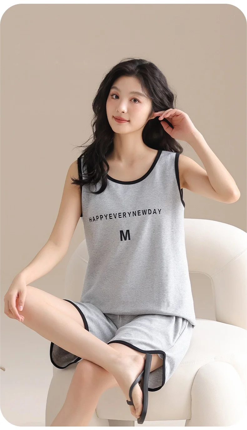 

Dawnloom Women's Light Gray Cotton Sleeveless Two-Piece Pajamas Padded-Bra Letter Print Loose Home Loungewear Set