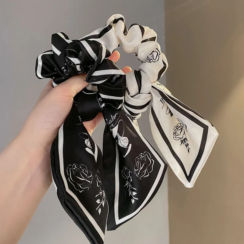 

Fashion Retro Silk Scarf Elastic Hair Band For Women Bohemian Scrunchies Headband Hair Ties Ponytail Holder Hair Accessorie