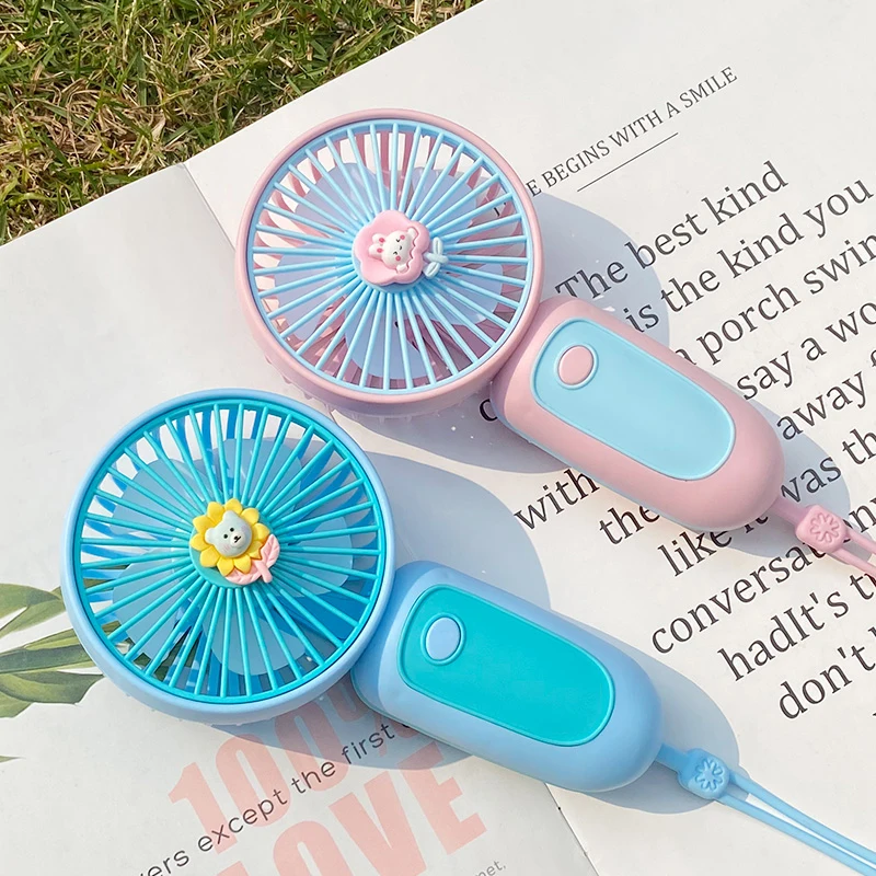 USB شحن المحمولة سطح المكتب Ventilador مروحة جيب صغيرة محمولة ثلاثة الرياح لاستخدام السيارة قابلة للشحن الجنية زهرة مروحة يدوية