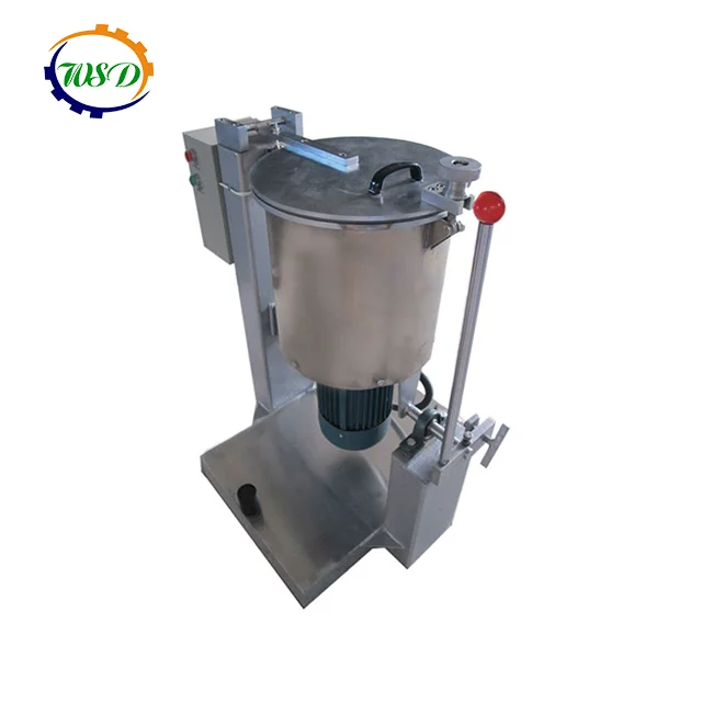 Hot Sale Wafer Biscuit Grinding Machine for Smashing Cookie Biscuit Wafer Sheets