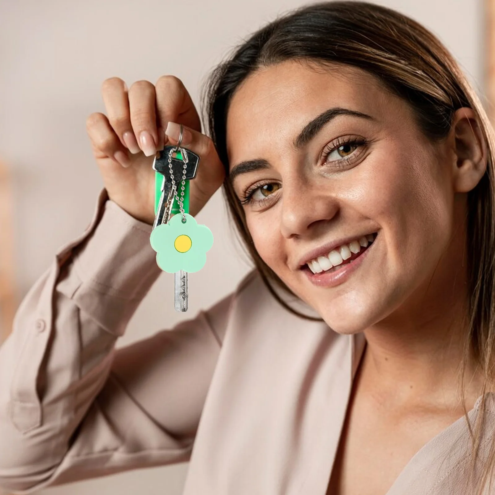 

4pcs Key Covers Caps Cute Flower Shaped Pvc Key Identifiers Flexible Colored Tags For Home Door Keys Organization Identification