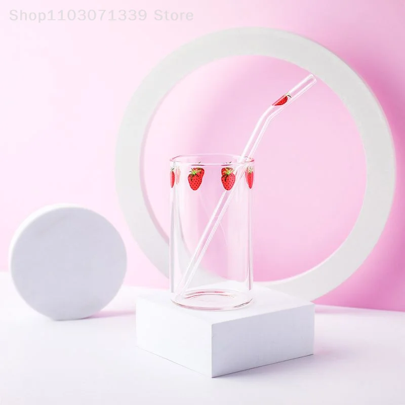 Ins Strawberry Glasses Heat Resistant Coffee Milk Water Cups with Straws Clear Cute Juice Smoothie Cold Drinks Straw Cup