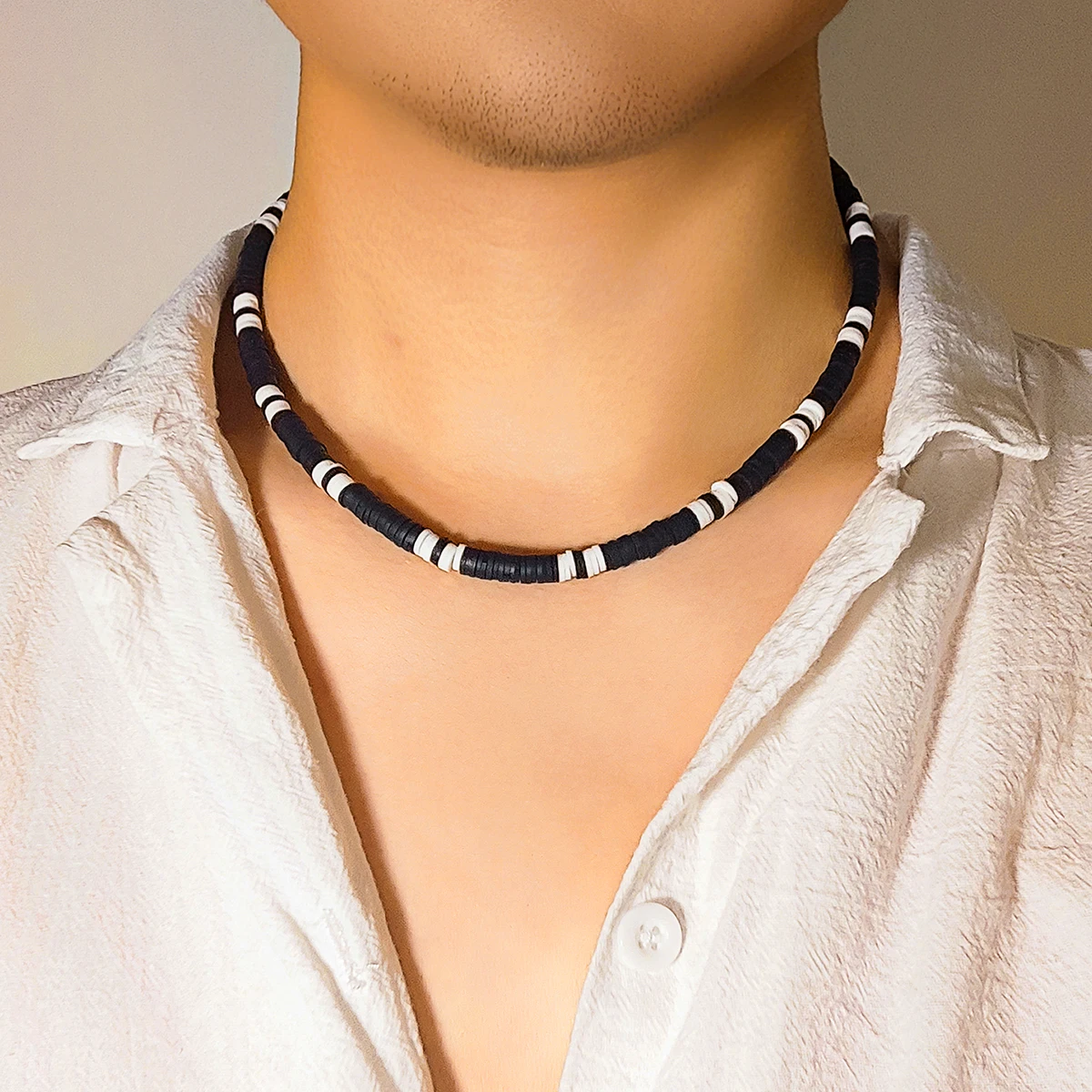 

Black and White Polymer Clay Bead Short Choker Necklace for Men Trendy Collar on Neck Jewelry 2023 Fashion Accessories Male Gift