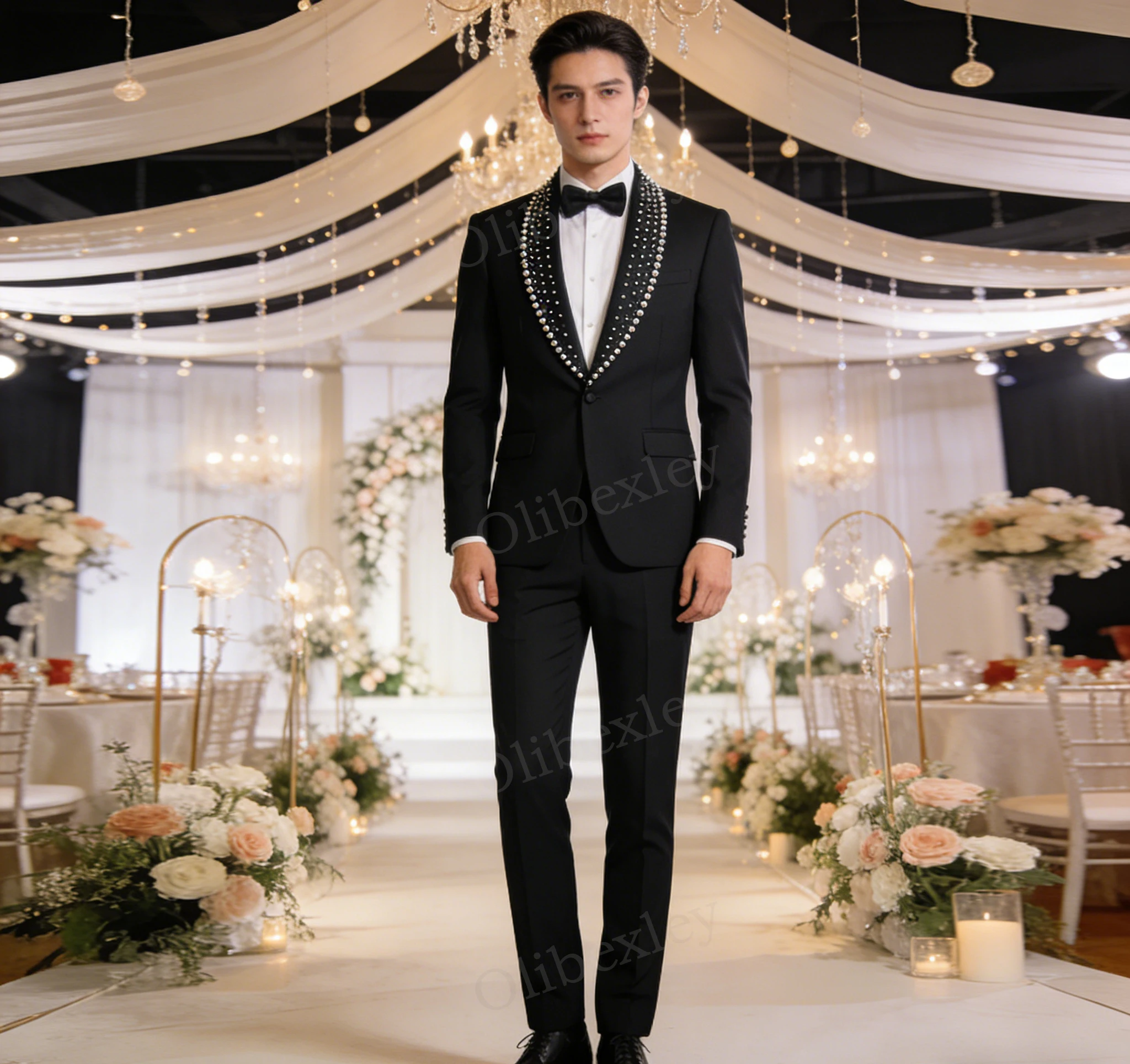 طقم سهرة فاخر للرجال باللون الأسود مكون من قطعتين مطرز بكريستال وطية صدر السترة بزر واحد تصميم مناسب لحفلات الزفاف والعريس مخصص عصري